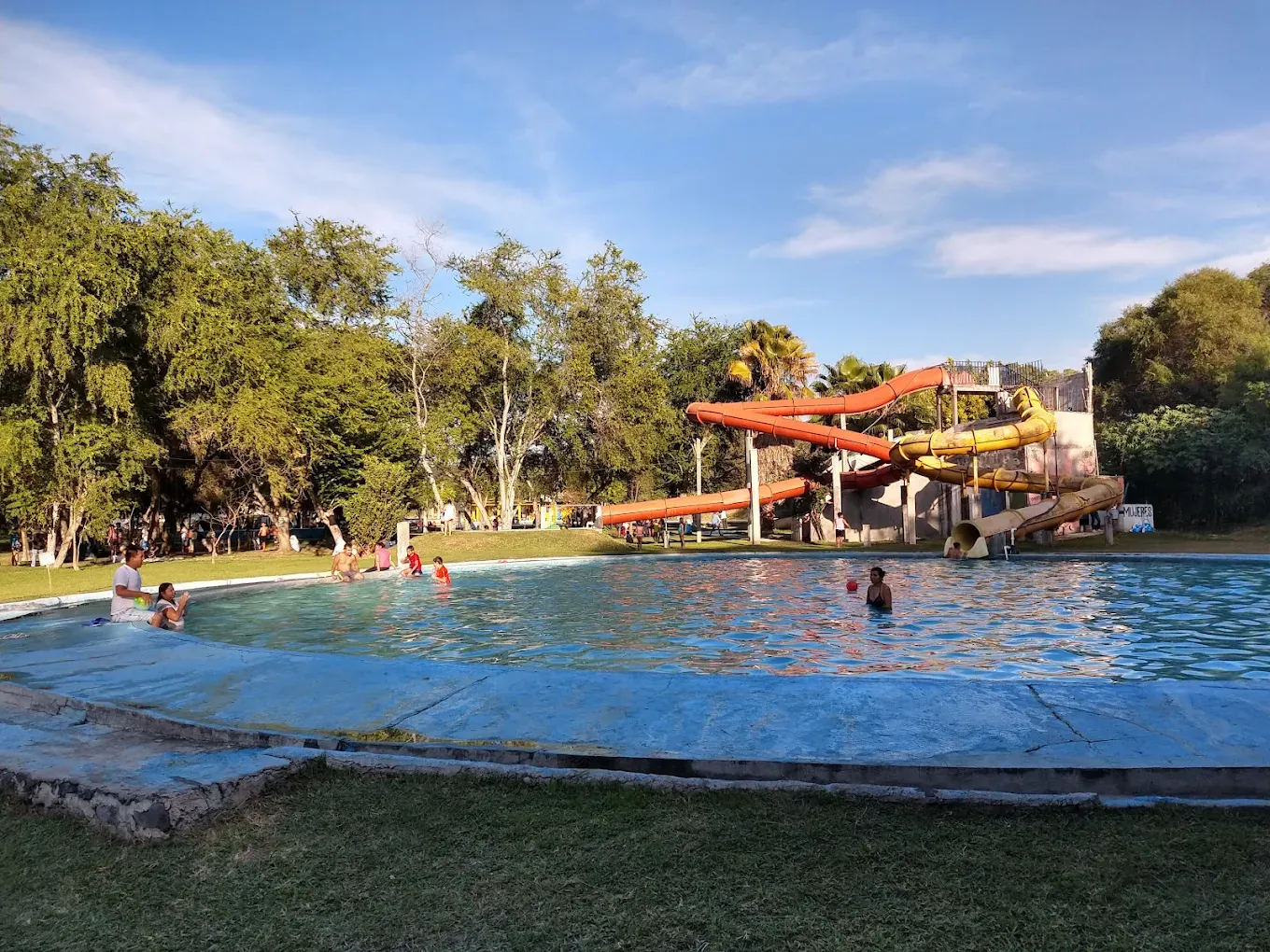 Balneario Agua Limpia